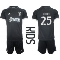 Dětský fotbalový dres Juventus Adrien Rabiot #25 2023-24 Třetí Krátký Rukáv (+ trenýrky)